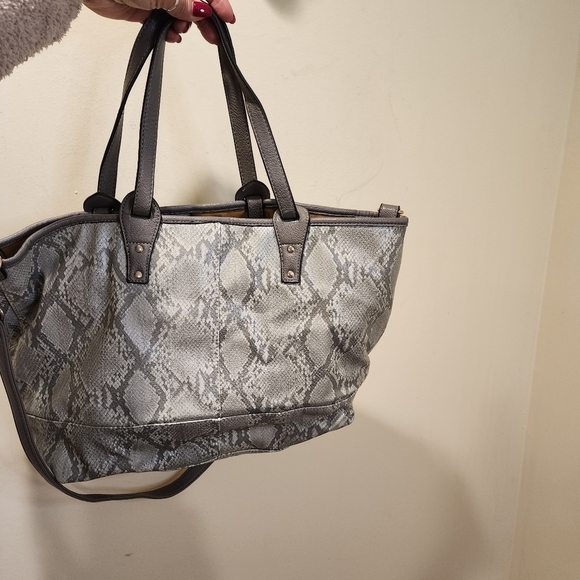 LOUENHIDE Gray Snake Print Large Tote Bag - Picture 3 of 13